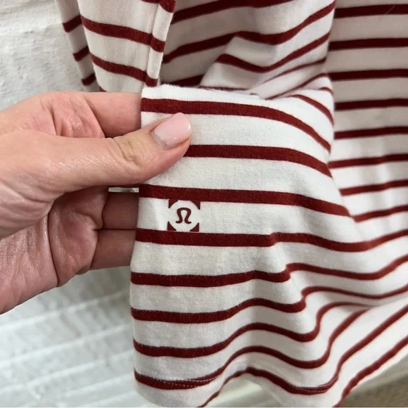 Lululemon 5 Year Basic Long Sleeve Striped T-shirt Large - Picture 5 of 5